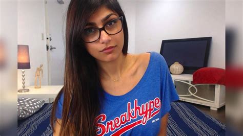 mia khalfia tits|Vidéos Porno de Mia Khalifa 